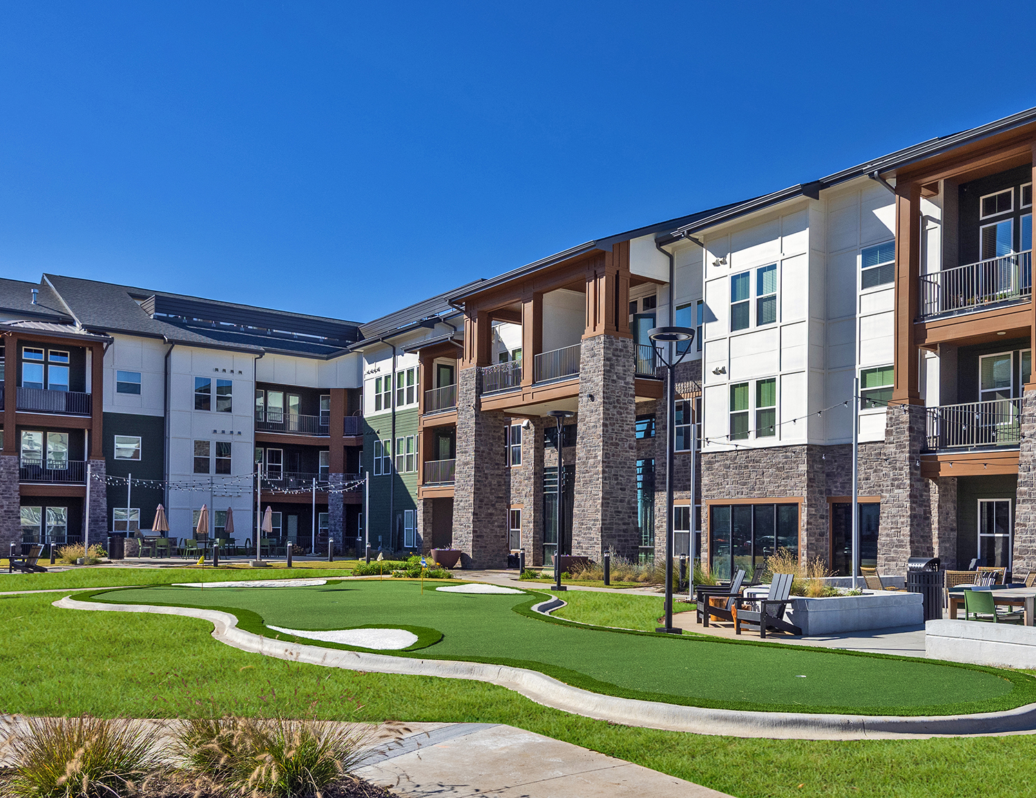 The Fitzroy Grove The Multifamily Advisory Group at Cushman & Wakefield